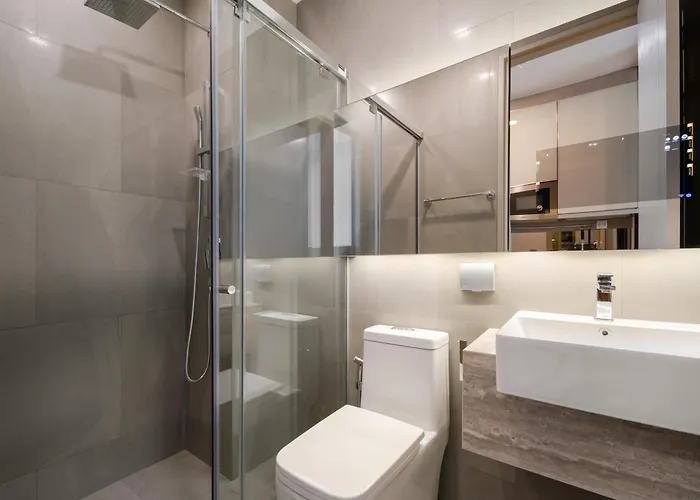 Hampton Phayathai Apartment